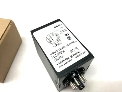 USED SSAC LITTELFUSE SINGLE-PROBE LIQUID LEVEL CONTROL 8-PIN 120VAC