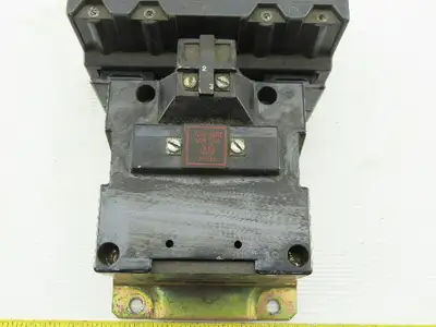 Allen Bradley 702-E0D9347 SER. K Motor Starter Size 4 100HP 600V 135A 120V Coil