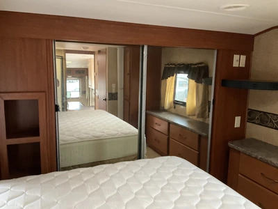 Used 2011 HEARTLAND GREYSTONE M-29RL Campers, Caravans, Motorhomes Michigan US | Miedema Asset Management Group #1384742