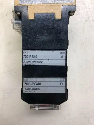 USED ALLEN-BRADLEY 700-PK400A1