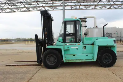 MITSUBISHI FD150A Forklift Trucks | Levy Recovery Group (3)