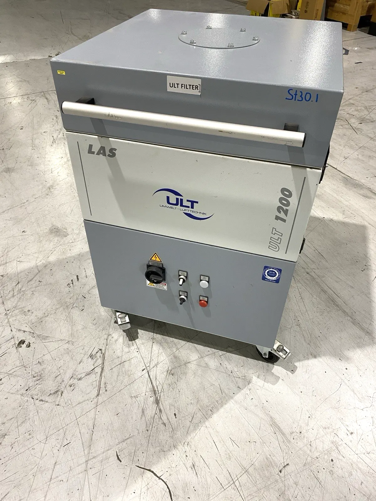 LAS 1200 MD.19 K(H14) | Umwelt Lufttechnik ULT  Fume Extractor S-00128 380-480 V - Used
