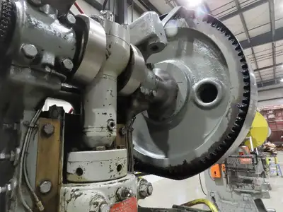 Walsh No 65 Ton Geared Mechanical Punch Press 6" Stroke 10" Throat 7.5Hp 3Ph