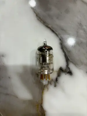 NEW SYLVANIA GB-5726 ELECTRONIC TUBE