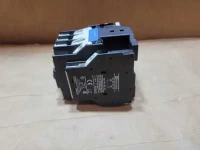 USED TELEMECANIQUE LC1D3210