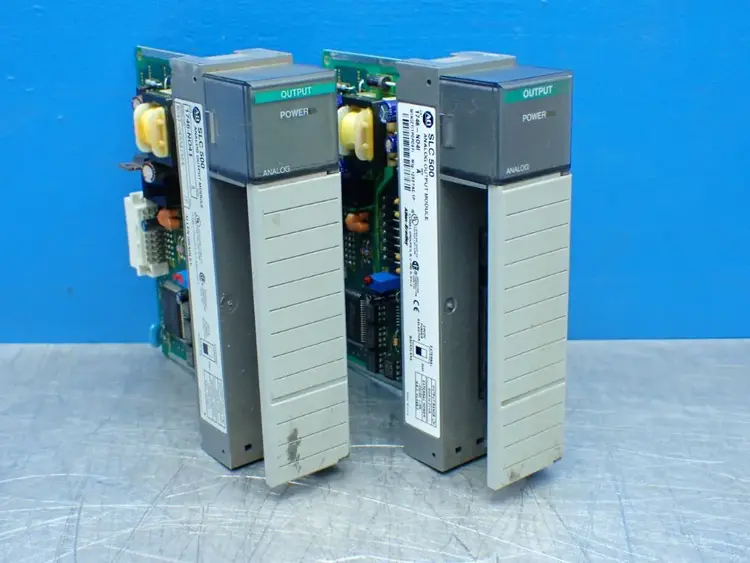 Used ALLENBRADLEY 1746NO4I PLC Input & Output Ohio US | HGR 24 #1064690