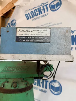 Used 1981 BRIDGEPORT SERIES I Vertical Mills Michigan US | Heavy Wall Consulting #1233500