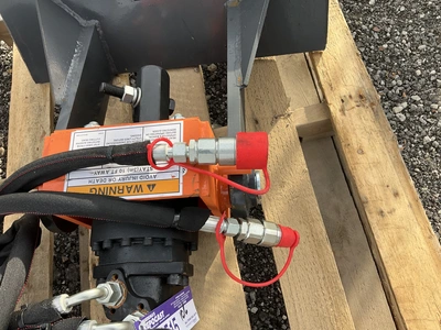 Used WOLVERINE MAD-12-12D MINI SKID STEER AUGER DRIVE & BIT Skid Augers Michigan US | Miedema Asset Management Group #1487877