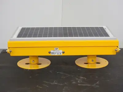 4 Case - Avlite Solar Aviation And Taxiway Light Kit