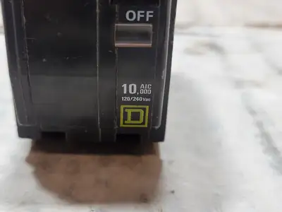 Used SQUARE D QO230 Switchgears British Columbia CA | Lenmark #1438448