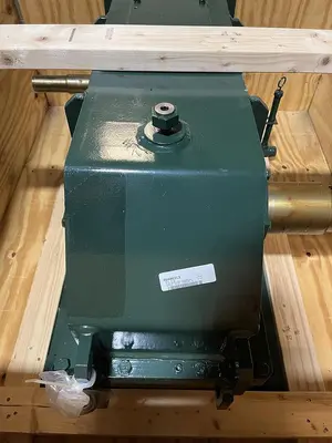 New | in-Stock HORSBURGH & SCOTT SLPD-700 Speed Reducers | Surplus Asset Holdings #1204451