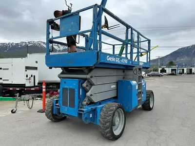 Used GENIE GS-4390RT Scissor Lifters Utah US | Global Remarketing #1285330