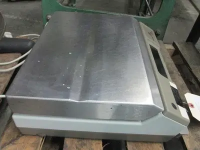 7338-380 Mettler Digital Platform Scale Model # PM 34, S/N: 119737