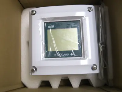 NEW Yokogawa FLXA202-D-C-D-AD-P1-NN-A-N-LA-N-NN/UM