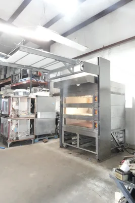 MIWE 2014 ELECTRIC CONDO TRIPLE DECK OVEN STEAM INJECTED W/ OVEN LOADER MODEL CO 3.1212
