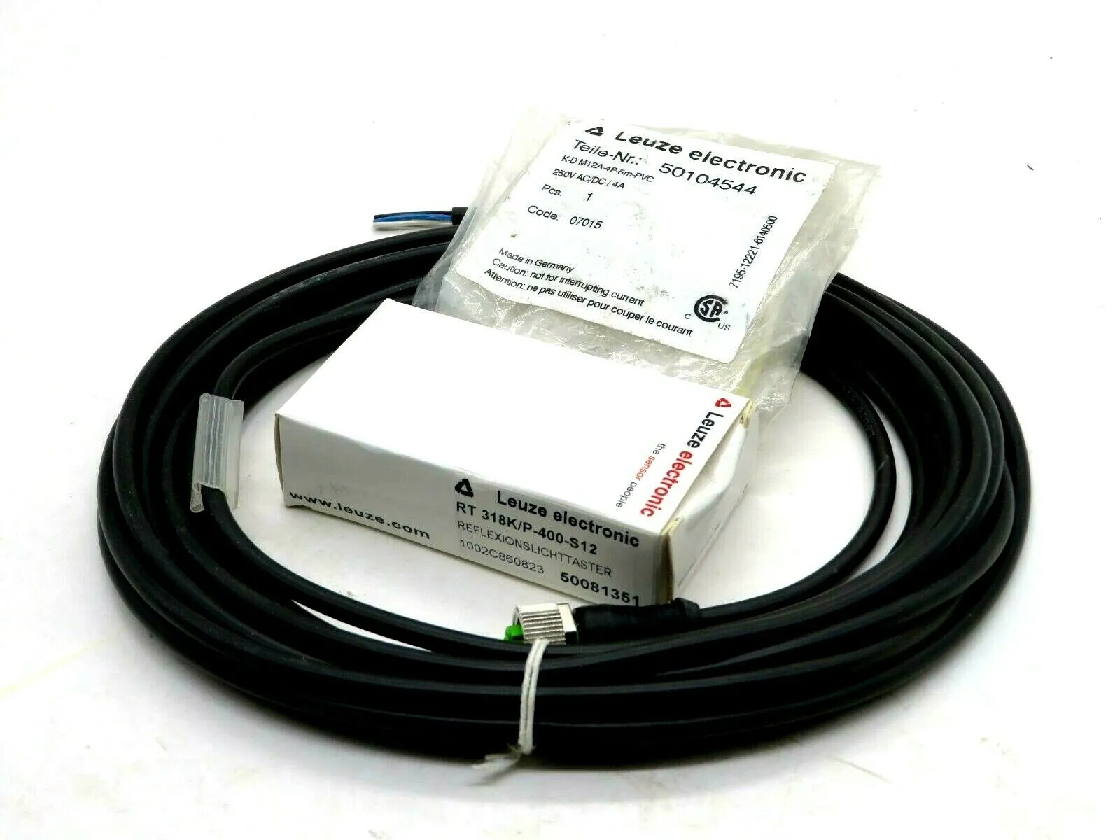 NEW LEUZE RT318K/P-400-S12 LIGHT SCANNER WITH CONNECTION CABLE RT318KP400S12