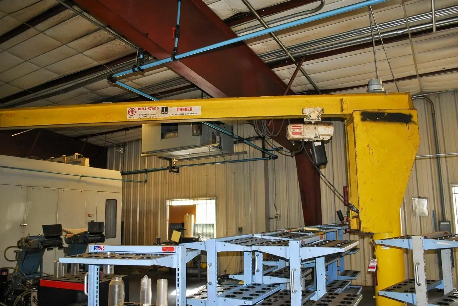USED ABELL-HOWE NWS4