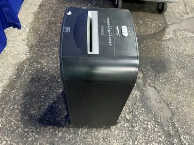 Used SWINGLINE DX2019 Paper Shredders Ohio US | HGR 24 #1305232
