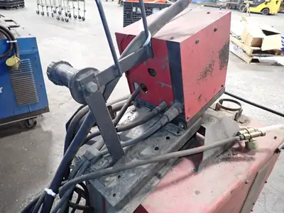 USED LINCOLN ELECTRIC CV300