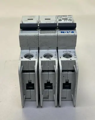 USED EATON FAZ-D30/3-RT