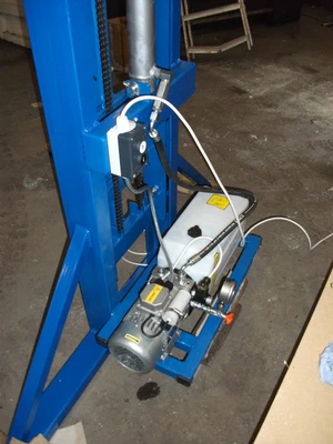 High Lift Mobile 280 Kilo Stirrer Crane