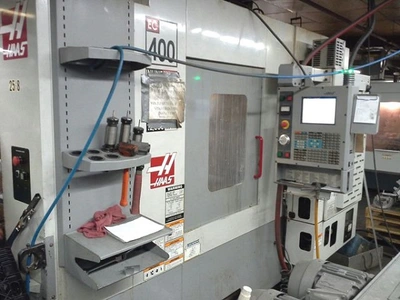 USED 2003 HAAS EC-400