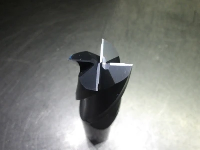 Niagara 1.25" 4 Flute Carbide SQ Endmill 1.25" Shank 55790 (LOC1843A)
