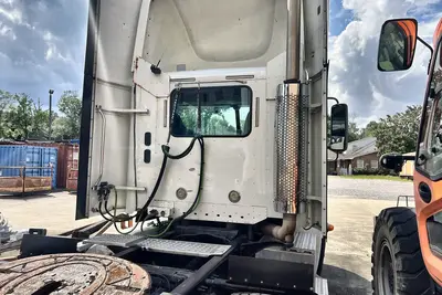 Used 2016 FREIGHTLINER CL120 GLIDER Conventional trucks Louisiana US | Proxy Equipment #1385046