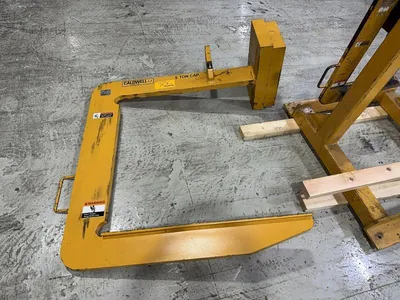 Used CALDWELL _UNKNOWN_ Platform Lifters Ohio US | Yoder Brothers machinery #1336233