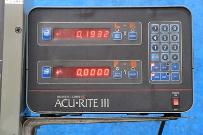 USED 1984 MITSUI MSG-200MH, 1984, 2X DRO, ROLLER BEARING TBL