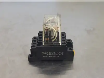 USED OMRON IEC255