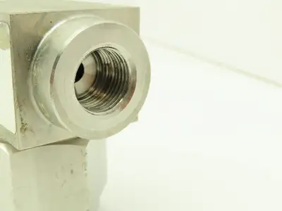 Fujikin FUFT-115C-70 Stainless Inline Filter 70 Micron Rc 3/8 Fine Series Pure