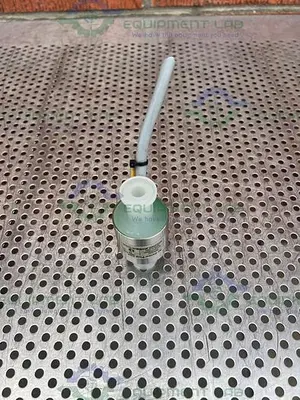 USED AMERSHAM PHARMACIA FCP10-A7 AIR SENSOR FLOW CELL ID 10MM/TC25MM