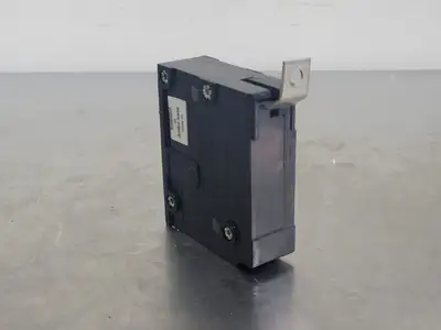USED CUTLER-HAMMER BA120
