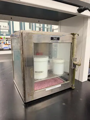 Used _UNKNOWN_ _UNKNOWN_ Furniture (Laboratory) Rhode Island US | Federal Equipment Company #1347695