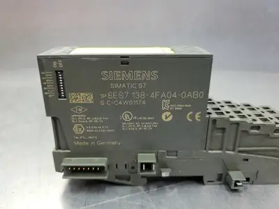 USED Siemens 6ES7138-4FA04-0AB0 | 6ES7193-4CG30-0AA0