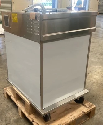 171-0084 Half Size Insulated Heated Holding/Proofing Cabinet