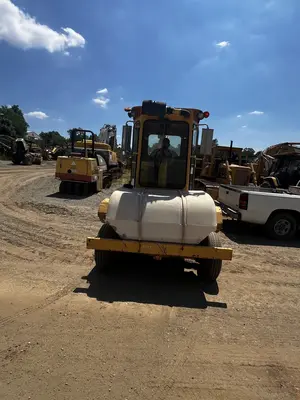 Used 2004 SUPERIOR BROOM DT80J Street Sweeper North Carolina US | Proxy Equipment #1426106