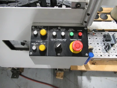Used FANUC ROBODRILL ALPHA T21IEL Drilling & Tapping Centers Minnesota US | Machinesused.com #1445800