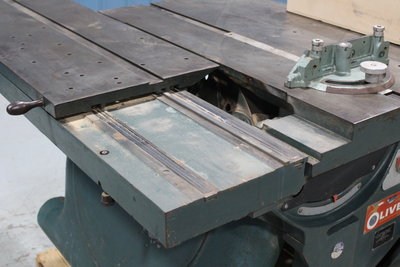 USED OLIVER 260-D
