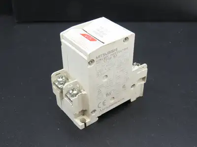 Mitsubishi CP30-BA  5A Amp Circuit Breaker Protector 2-Pole 250VAC  Lot of 12