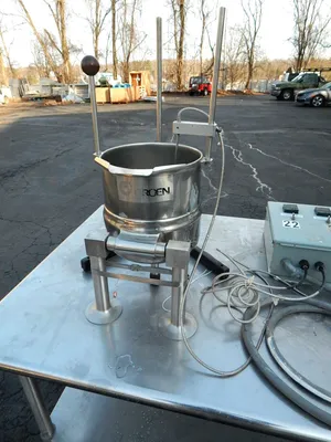USED GROEN TWIN KETTLES TDC/3-10, TDC/3-20