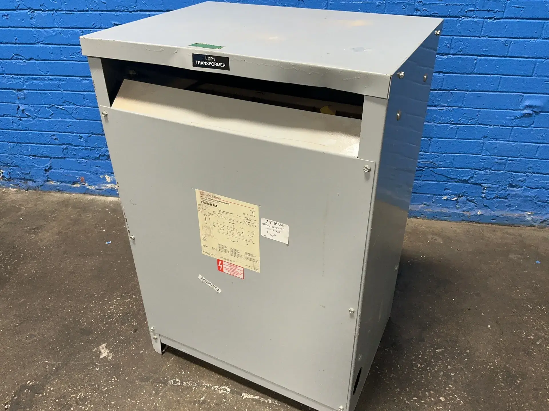 Used CUTLERHAMMER V48M82F75A Transformers Ohio US | HGR 24 #1542197