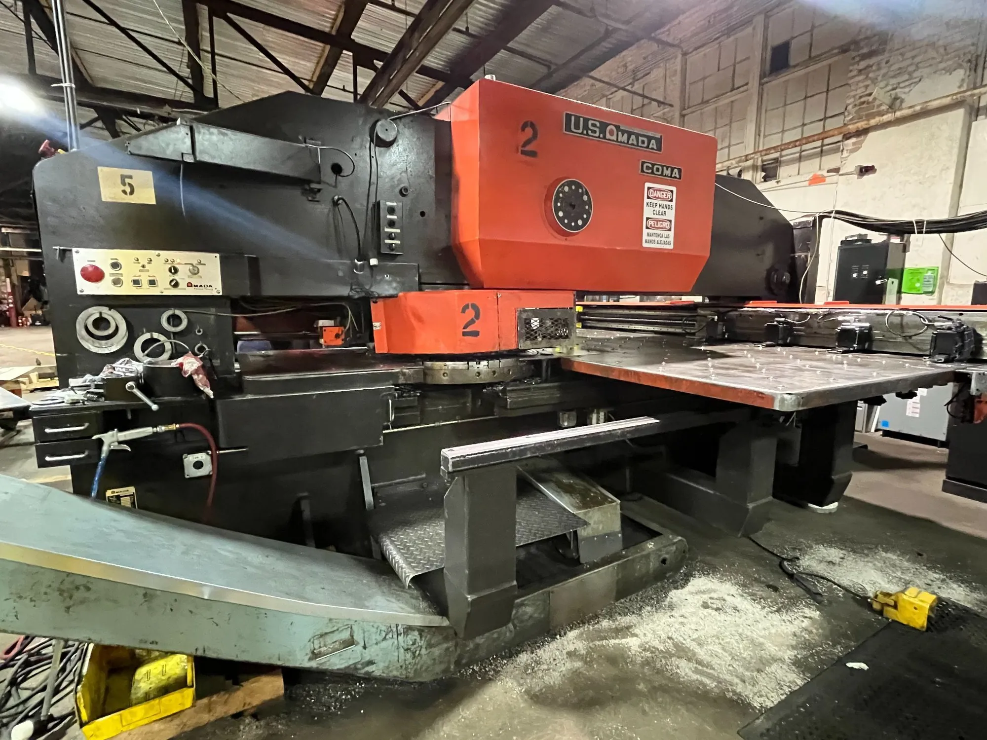 USED 1984 AMADA COMA 567
