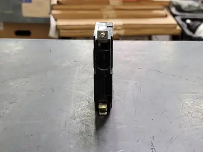 USED SQUARE D QOB130