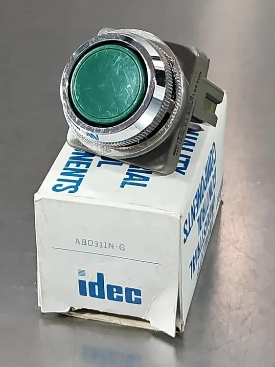 Used IDEC _UNKNOWN_ Relays & Switches | Palmetto Automation #1157509