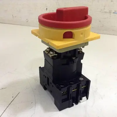 USED SIEMENS 3LD1 218-OTB53