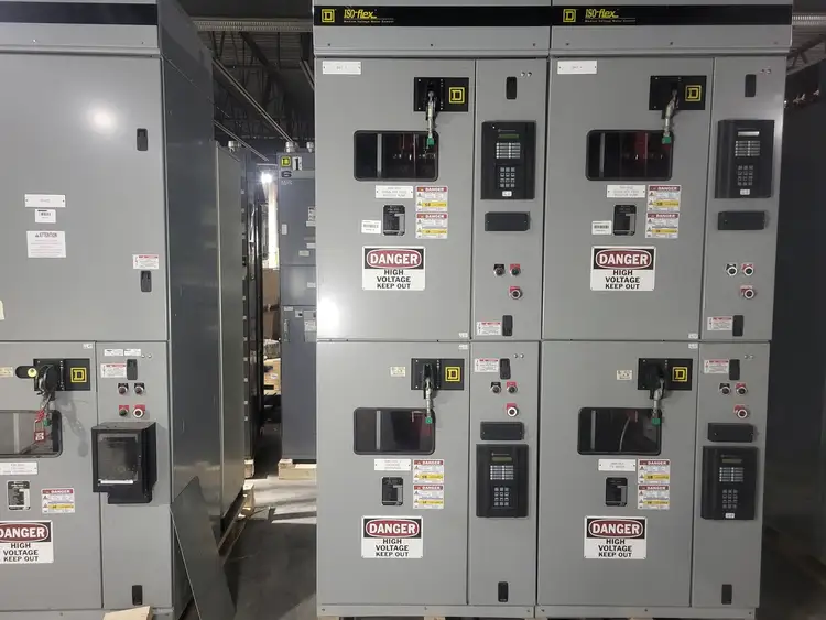 Used SQUARE D EG44D Switchgears British Columbia CA | Lenmark #835486