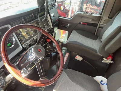 Used 2009 KENWORTH W900L HEAVY HAULER Conventional trucks Pennsylvania US | Proxy Equipment #1384962