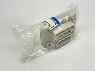 VVQC2000-3A-1-N11-S | SMC  Pneumatic Manifold End Plate 5-Port - New
